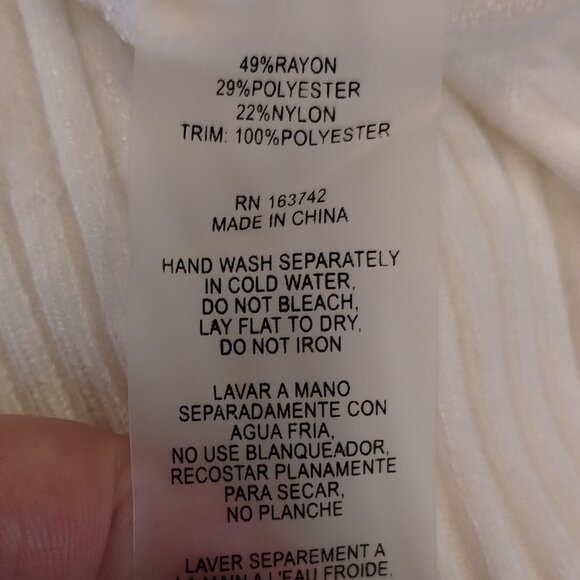 Sioni Milano Ribbed Lace Long Sleeve Mockneck Top Eggshell Size M NWT - Picture 9 of 12